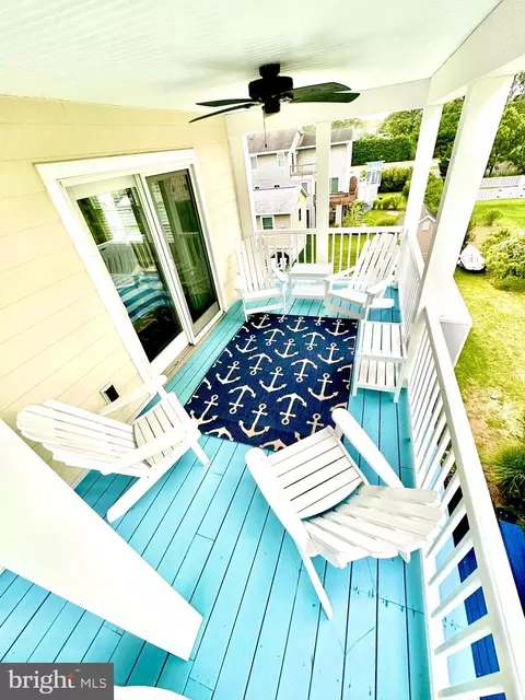 Exterior - 215 2nd St, Bethany Beach, DE 19930 photo 15 of 17