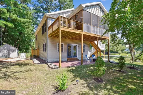 Exterior - 31312 Pine Pl, Ocean View, DE 19970 photo 6 of 20