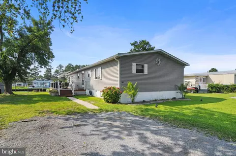 35462 Pine Dr #60, Millsboro, DE 19966