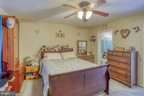 Bedroom - 6532 Delmar Rd, Delmar, DE 19940 photo 3 of 6