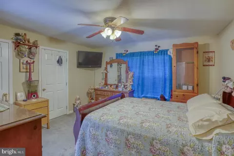 Bedroom - 6532 Delmar Rd, Delmar, DE 19940 photo 1 of 6