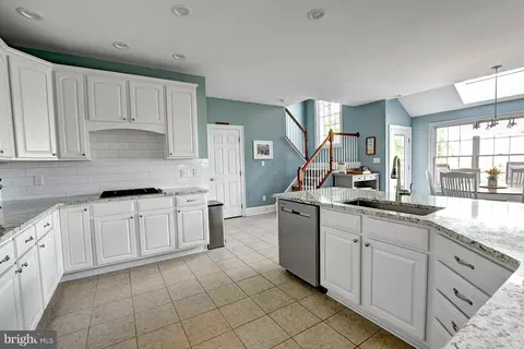 Kitchen - 37481 Seaside Dr, Ocean View, DE 19970 photo 3 of 6