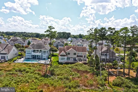 View/Area - 37481 Seaside Dr, Ocean View, DE 19970 photo 12 of 19