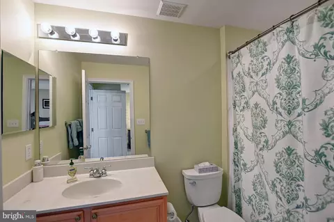 Bath - 37481 Seaside Dr, Ocean View, DE 19970 photo 5 of 6