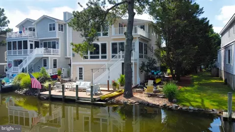 317 Maryland Ave #1, Bethany Beach, DE 19930