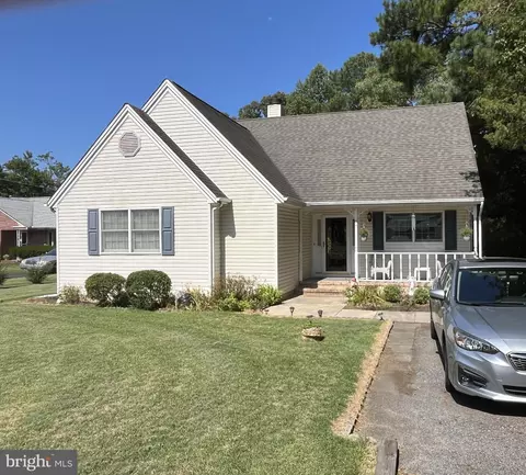 22152 Shore Dr, Seaford, DE 19973