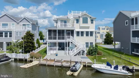 35259 Hassell Ave, Bethany Beach, DE 19930