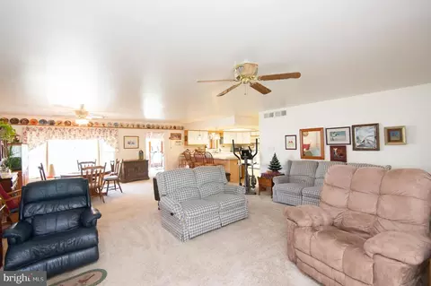 6451 Leslie Ln, Laurel, DE 19956 photo 6