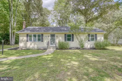 22739 Cedar Ln, Georgetown, DE 19947