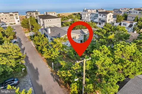 8 N 3rd St, Bethany Beach, DE 19930 photo 1