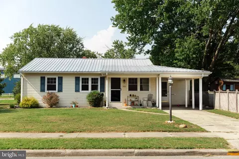 901 E Ivy Dr, Seaford, DE 19973