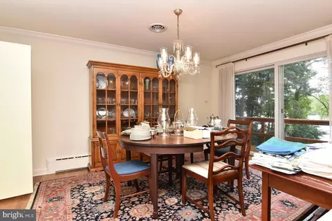 Dining - 140 Lakeside Dr, Laurel, DE 19956 photo 1 of 3