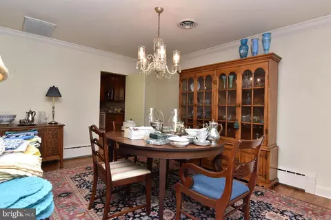 Dining - 140 Lakeside Dr, Laurel, DE 19956 photo 2 of 3