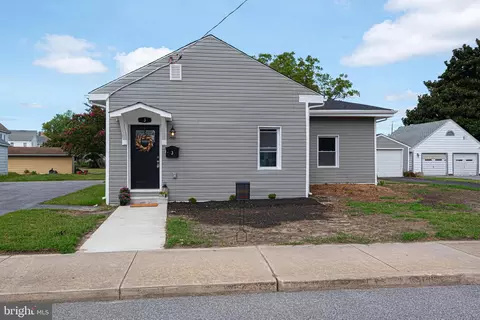 3 Lighthouse Rd, Selbyville, DE 19975