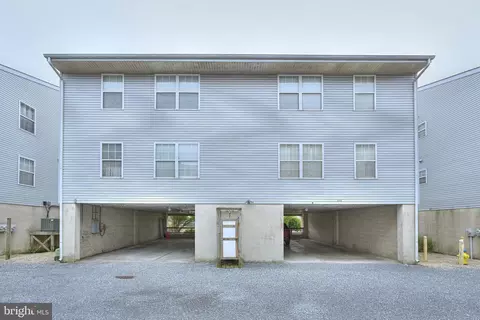 Exterior - 111 Dagsworthy Ave #C, Dewey Beach, DE 19971 photo 3 of 5