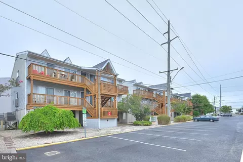Exterior - 111 Dagsworthy Ave #C, Dewey Beach, DE 19971 photo 5 of 5