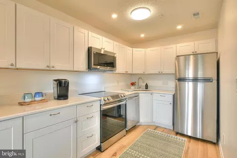 Kitchen - 111 Dagsworthy Ave #C, Dewey Beach, DE 19971 photo 1 of 1