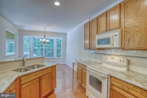Kitchen - 6 Arbutus Dr, Georgetown, DE 19947 photo 3 of 4