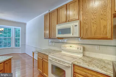 Kitchen - 6 Arbutus Dr, Georgetown, DE 19947 photo 2 of 4