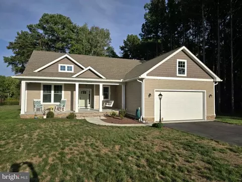 24746 Mill Pond Ln, Georgetown, DE 19947