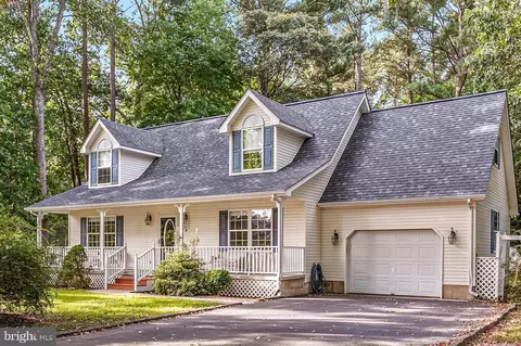 201 W Manor Dr, Dagsboro, DE 19939