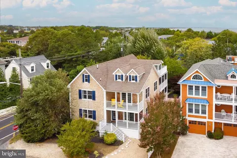 214 Midland Ave, Lewes, DE 19958