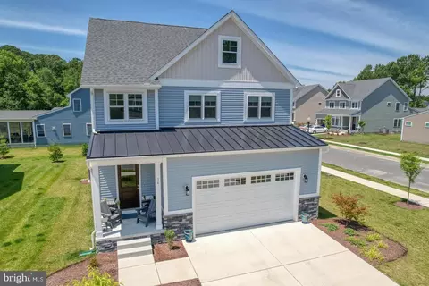 34 Stingray Harbor Dr, Ocean View, DE 19970