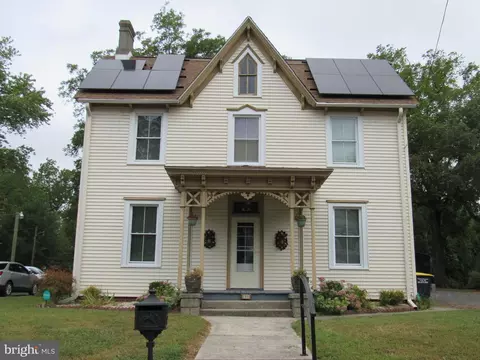 161 Delaware Ave, Laurel, DE 19956