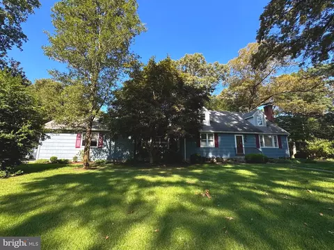 24164 Beaver Dam Dr, Seaford, DE 19973