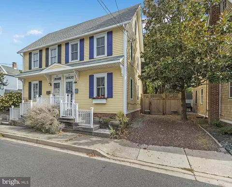 113 Mcfee St, Lewes, DE 19958