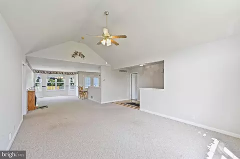 30988 Chipmans Chase Dr, Laurel, DE 19956 photo 7