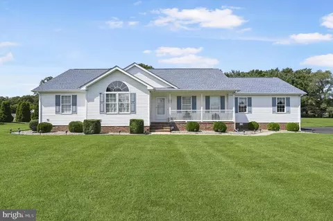 30988 Chipmans Chase Dr, Laurel, DE 19956 photo 4