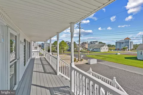 35048 Loretta St, Bethany Beach, DE 19930 photo 9