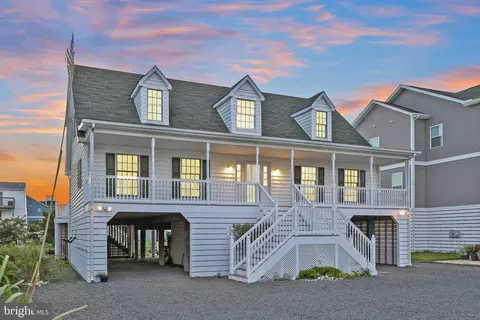 35048 Loretta St, Bethany Beach, DE 19930