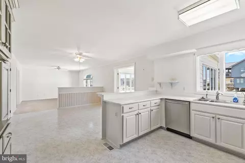 35048 Loretta St, Bethany Beach, DE 19930 photo 22