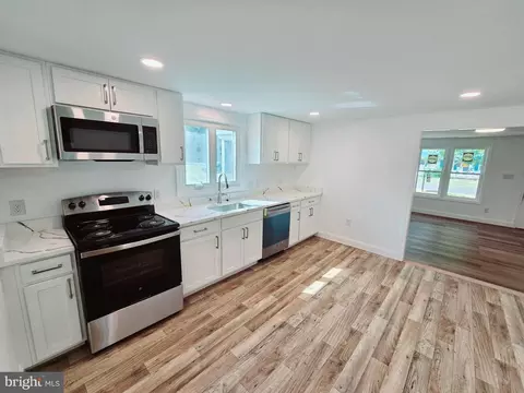 Kitchen - 7 Rogers Ave, Georgetown, DE 19947 photo 3 of 3