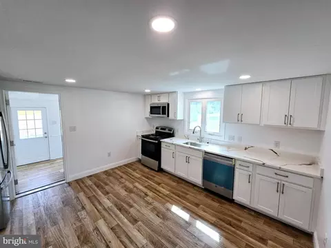 Kitchen - 7 Rogers Ave, Georgetown, DE 19947 photo 2 of 3