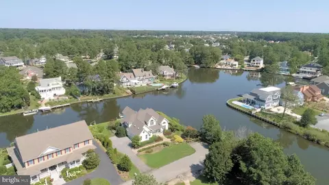 140 Torquay Ct, Rehoboth Beach, DE 19971