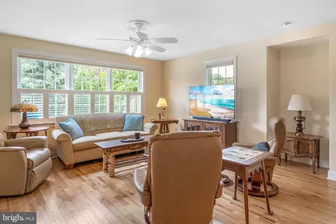 Living - 409 Conwell St, Milton, DE 19968 photo 1 of 1