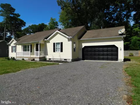 Exterior - 21457 Park Ave, Georgetown, DE 19947 photo 1 of 3