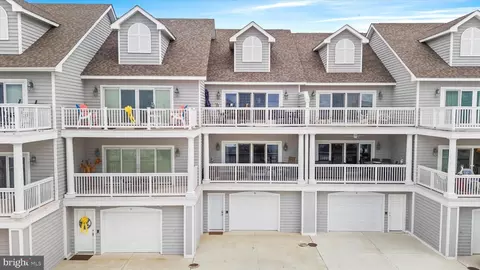 9 Marina View Ct # A5, Bethany Beach, DE 19930