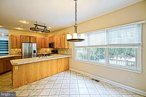 Kitchen - 22 Sheffield Rd, Rehoboth Beach, DE 19971 photo 7 of 9