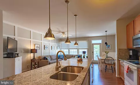 20 Village Green Dr, Ocean View, DE 19970