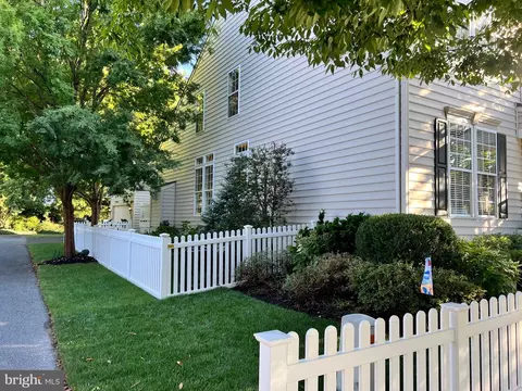 Exterior - 128 Ellison Dr, Milton, DE 19968 photo 3 of 22