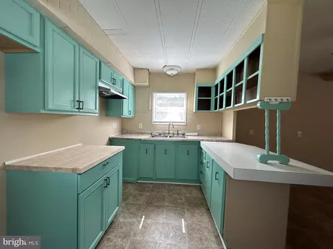 36392 Old Mill Rd, Ocean View, DE 19970 photo 6
