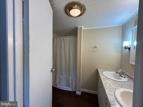 36392 Old Mill Rd, Ocean View, DE 19970 photo 12