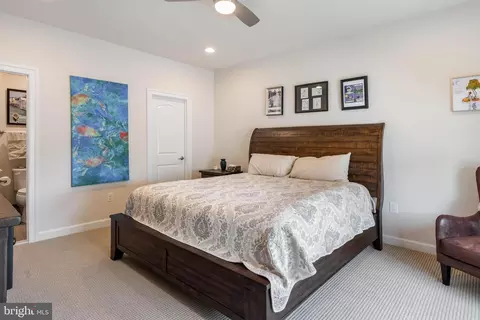 Bedroom - 32724 Widgeon Rd, Ocean View, DE 19970 photo 9 of 10