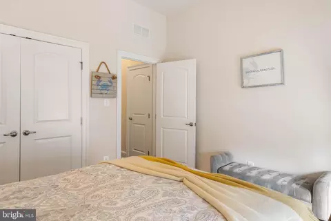 Bedroom - 32724 Widgeon Rd, Ocean View, DE 19970 photo 2 of 10