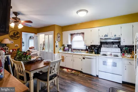 Kitchen - 30455 Scott Land Rd, Laurel, DE 19956 photo 1 of 1