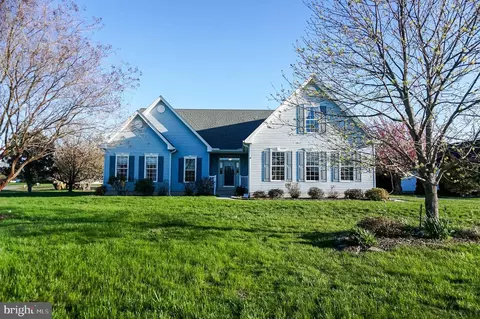 Exterior - 15009 Oyster Shell Dr, Milton, DE 19968 photo 9 of 10